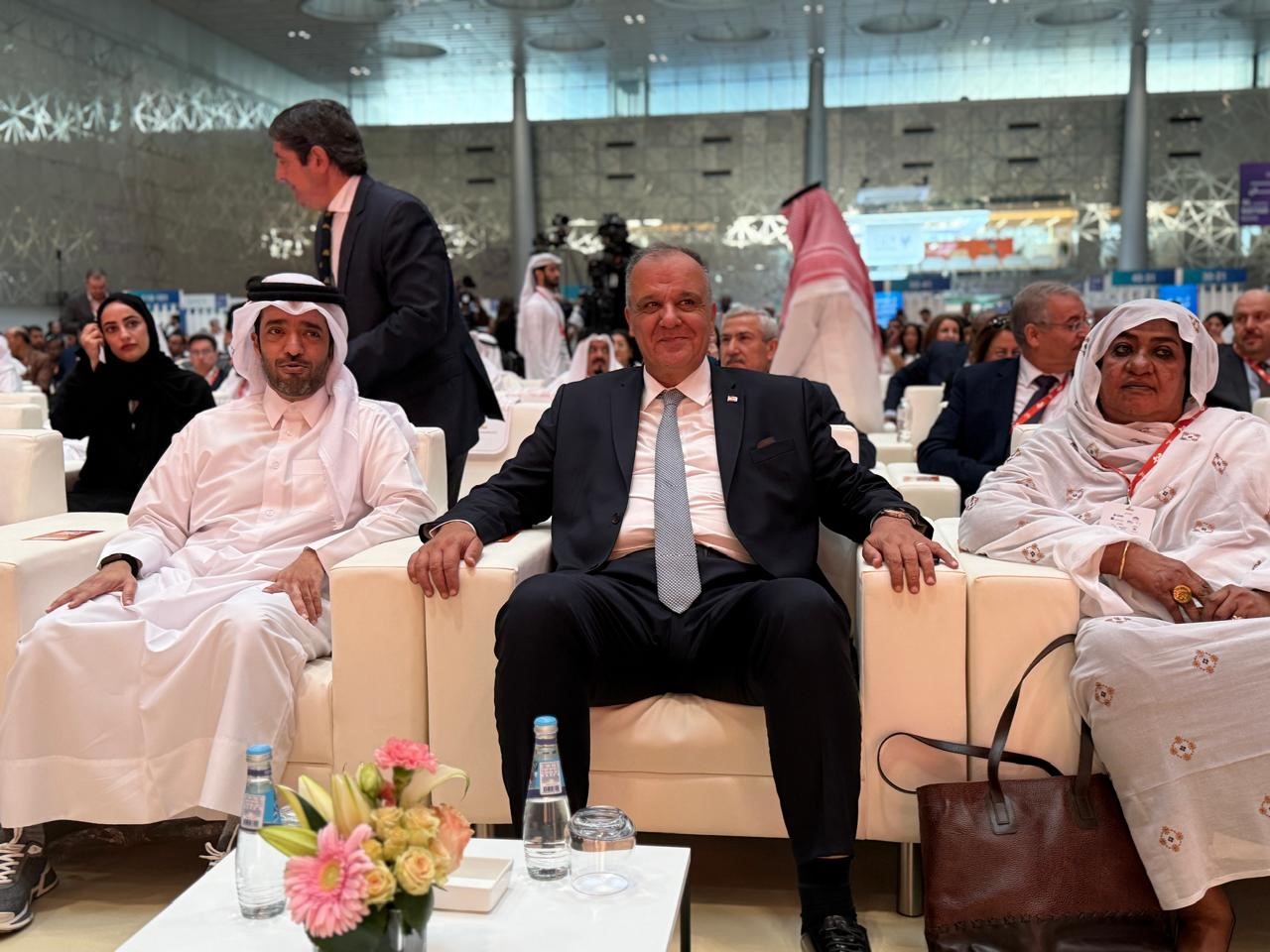 بوشكيان من قطر: اسرائيل تدمر مصانعنا عن سابق تصور وتصميم لضرب اقتصادنا